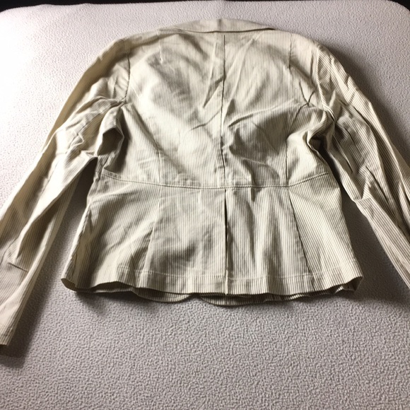 Apt 9 size 10 striped jacket - Picture 4 of 4